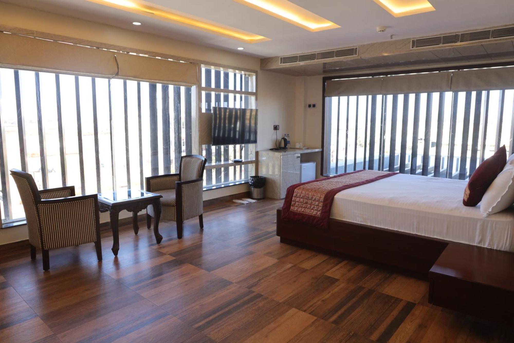 Kanke Resort Rātu Εξωτερικό φωτογραφία